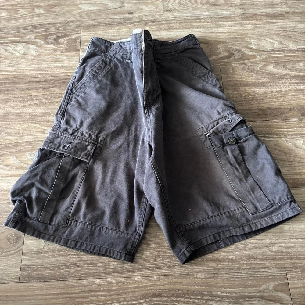 Vintage Y2K/2000s Baggy Faded Grey Skater Style Cargo Shorts! Size 34